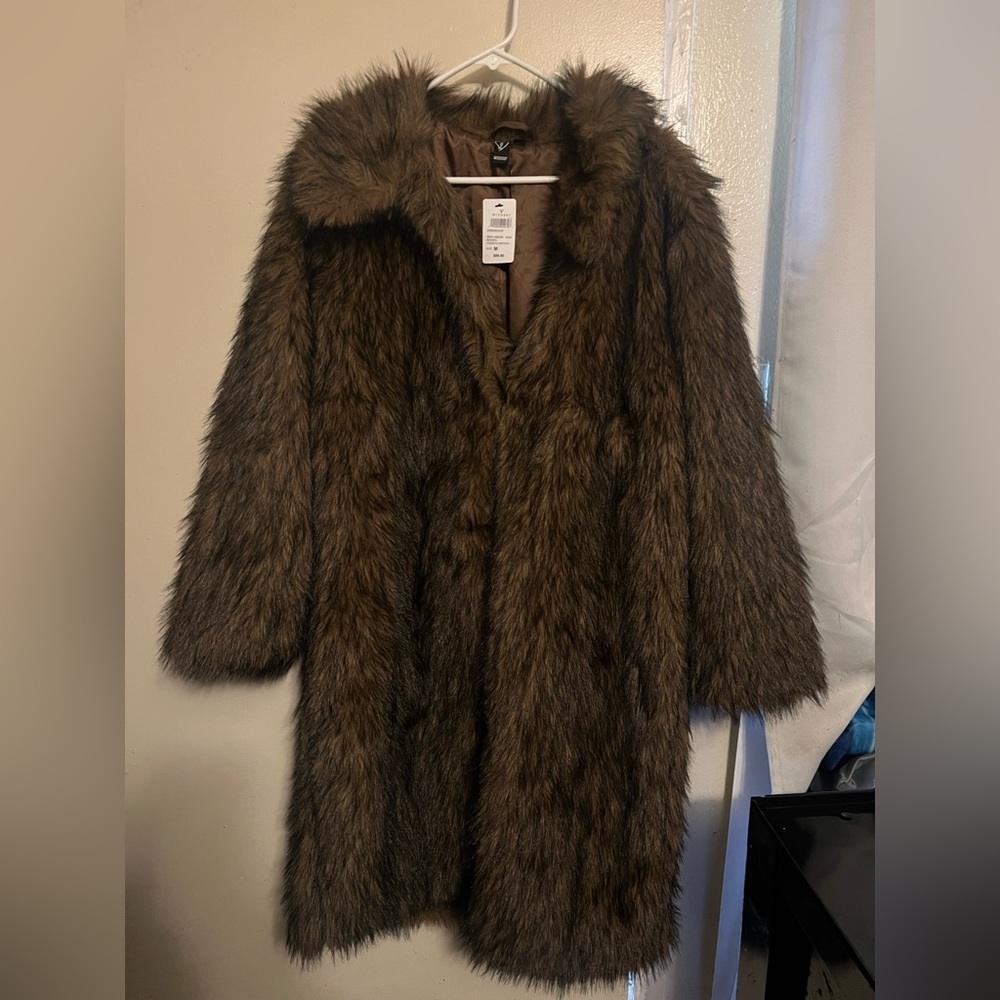 Windsor Plush Teddy Jacket in Rich Brown